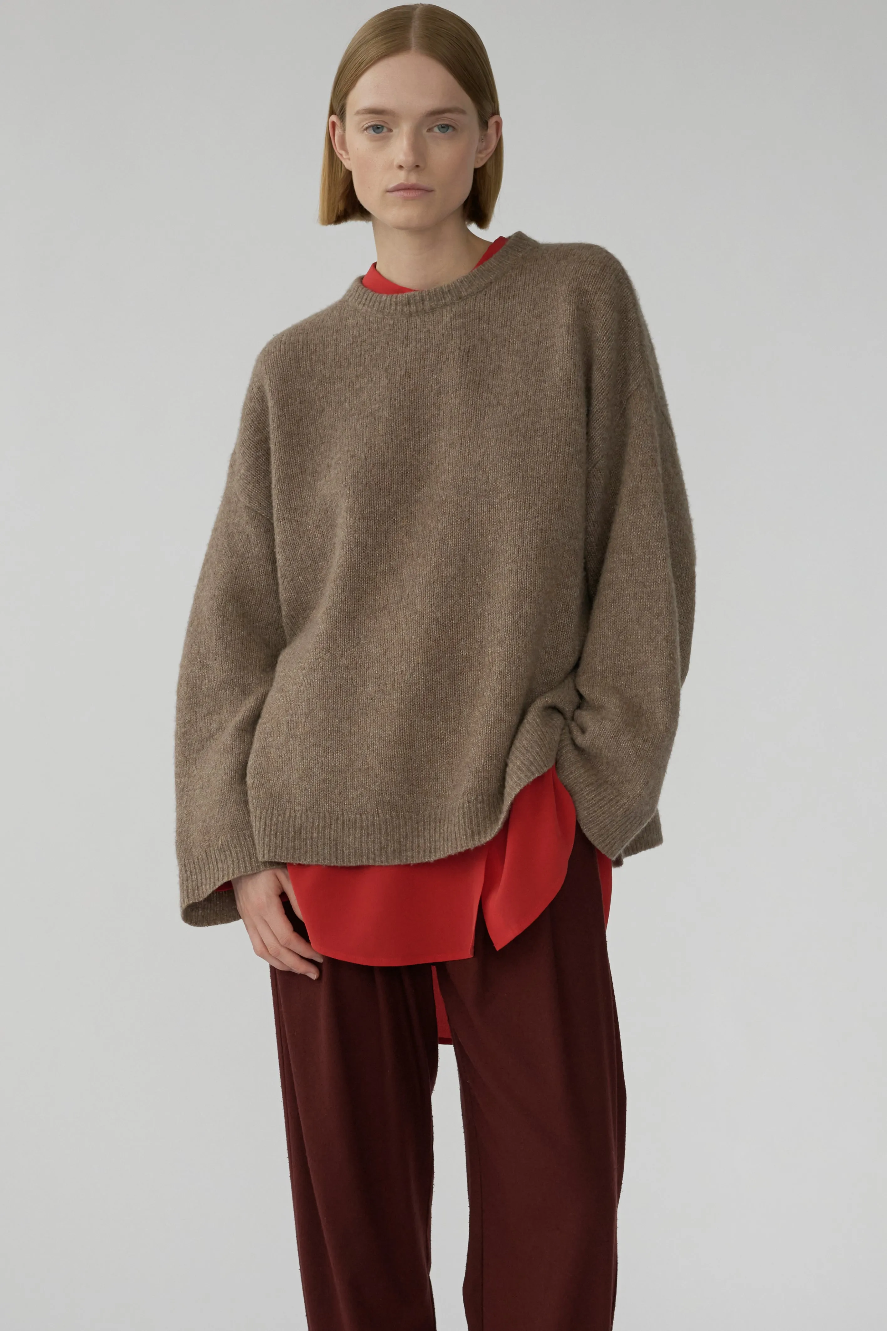 BEZ CREW KNIT - HAZELNUT - SILK/CASHMERE