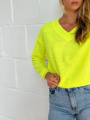 lola v sweater