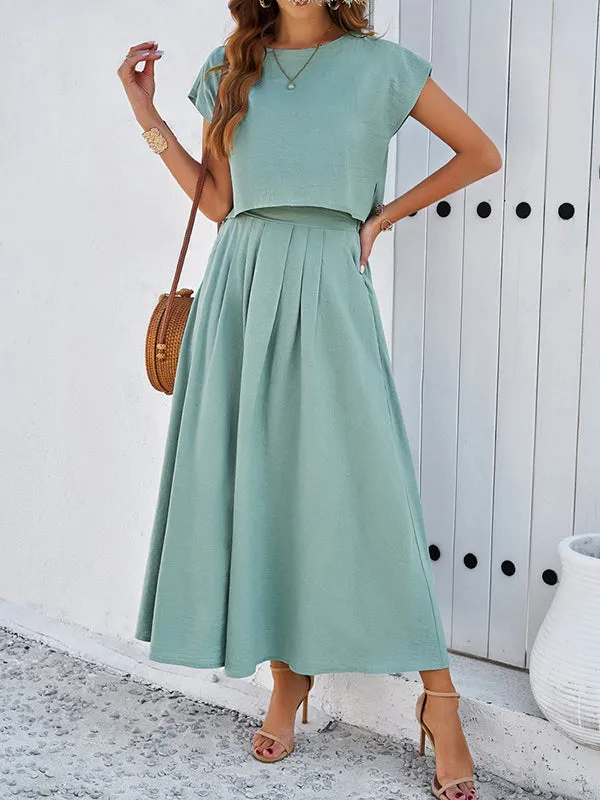 Loose Solid Color Round-Neck T-Shirt Top   Pleated Pockets A-Line Skirts Bottom Two Pieces Set