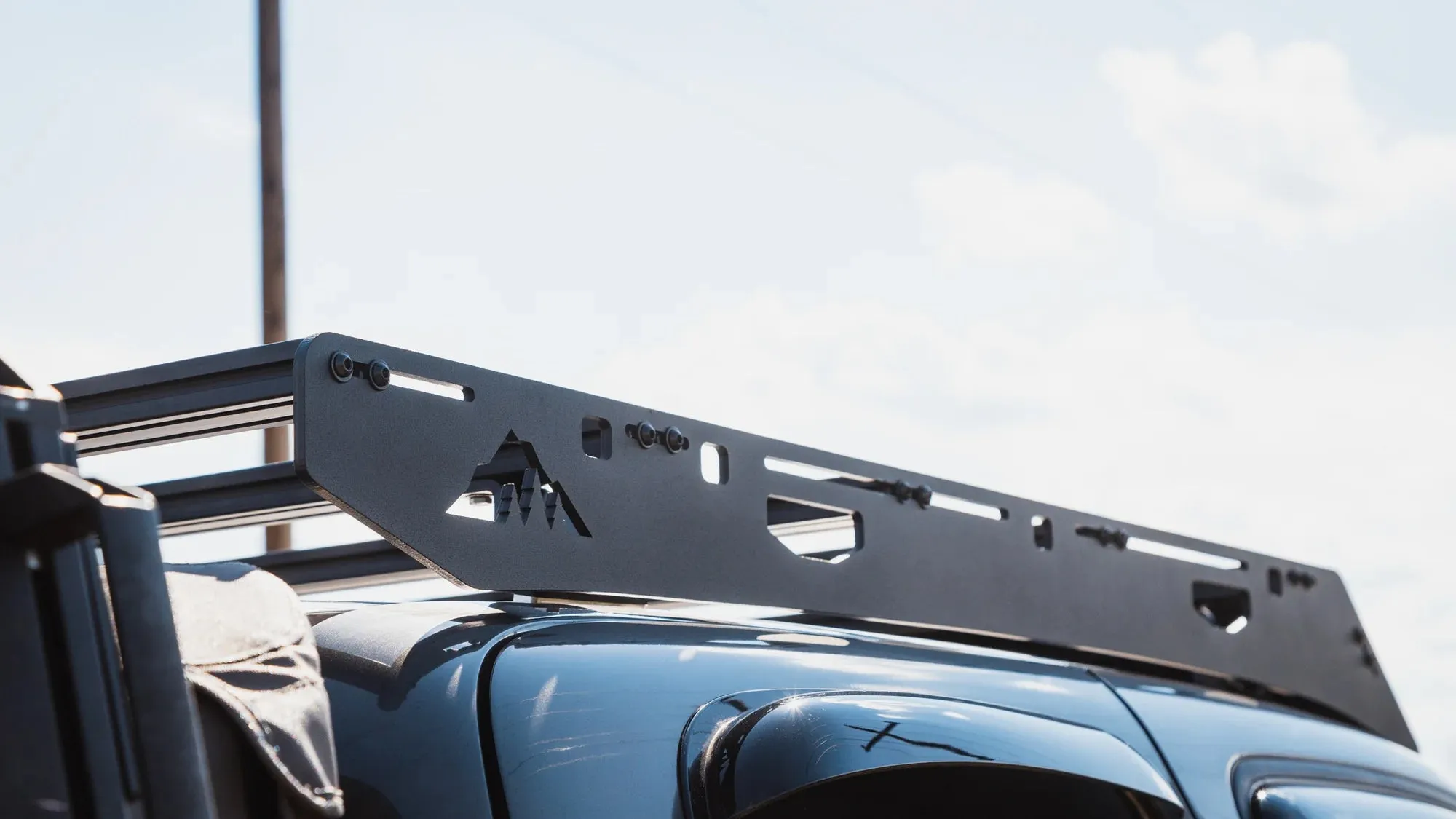 The Ursa Minor - Tundra Access Cab 2000-2006 Roof Rack